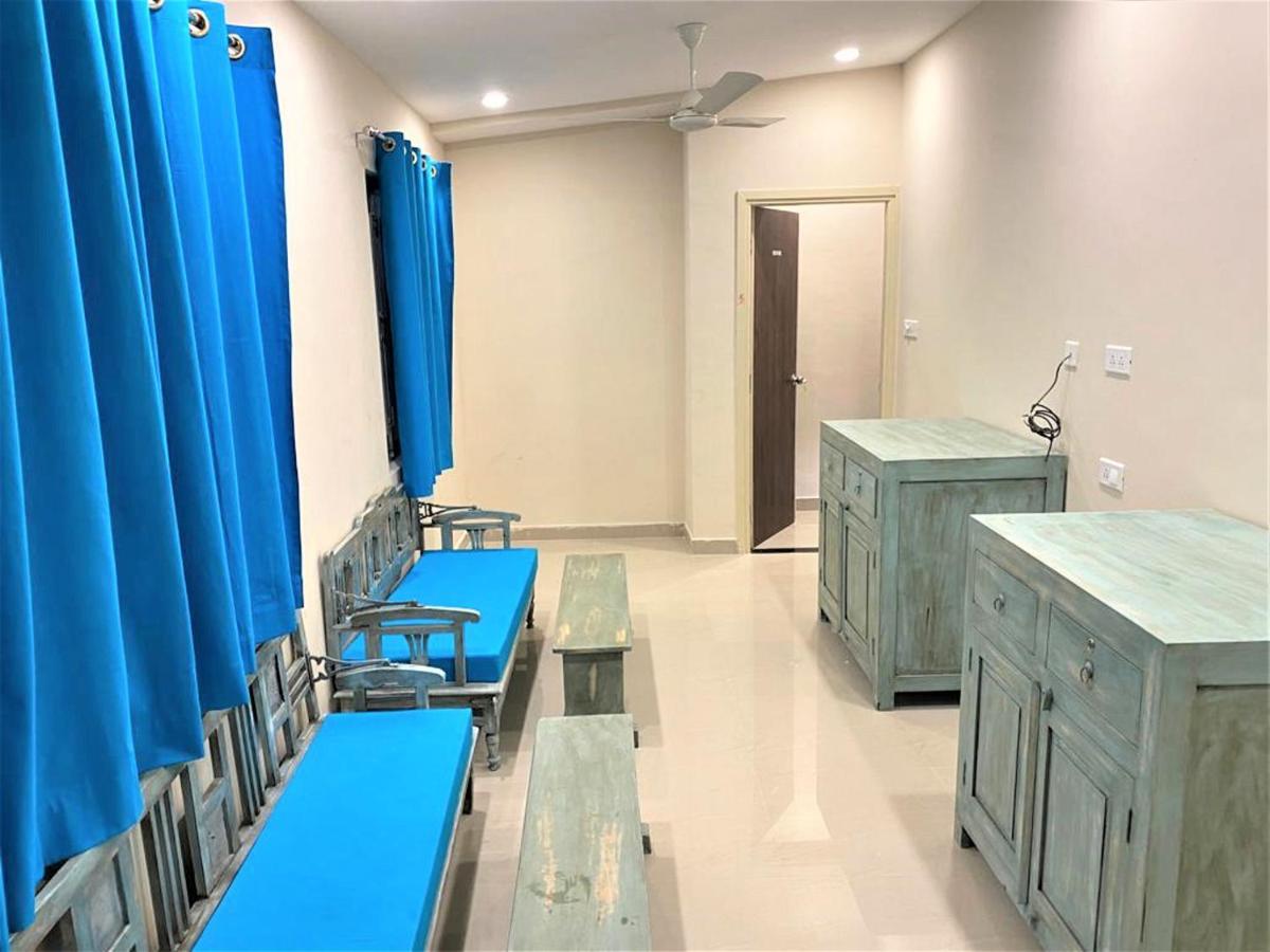Shikhar Bunglow - A Stunning Valley View Bungalow In Mount Abu Bed & Breakfast ภายนอก รูปภาพ