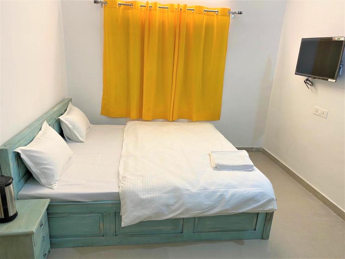 Shikhar Bunglow - A Stunning Valley View Bungalow In Mount Abu Bed & Breakfast ภายนอก รูปภาพ