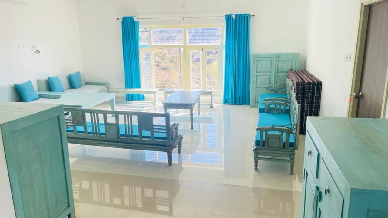 Shikhar Bunglow - A Stunning Valley View Bungalow In Mount Abu Bed & Breakfast ภายนอก รูปภาพ